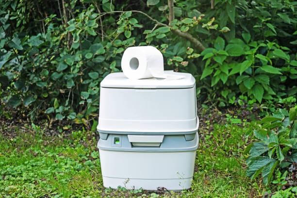 Best Affordable porta potty rental  in Farley, IA