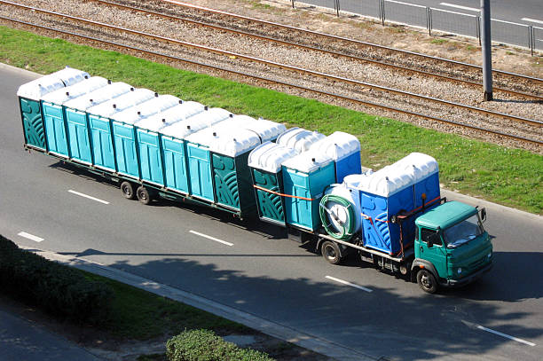 Portable Toilet Options We Offer in Farley, IA